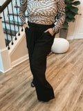 Black curvy linen tie cargo pants